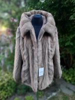 Luksusowa Bomberka z Futra Norki ( Pastel Mink) z Kapturem rozmiar L/XL