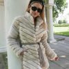 Ekskluzywna Kurtka z Norek w Kolorze Perłowym — Styl i Elegancja ze Stójką, rozm. S/M