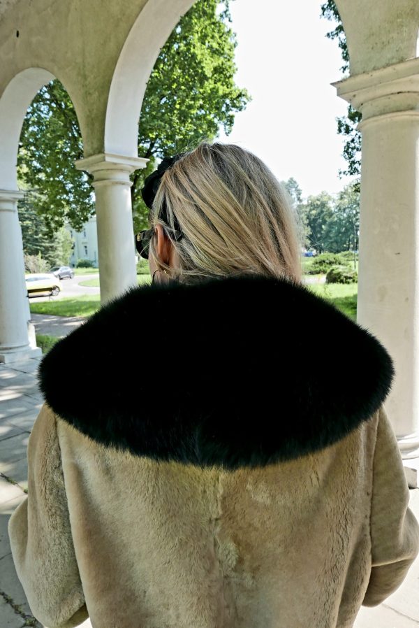 Elegancki Kołnierz Szalowy z Czarnego Lisa- Ponadczasowa Klasyka