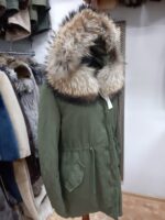 Kurtka Parka Khaki z Puszystym Obszyciem Kaptura z Jenota rozmiar L/XL